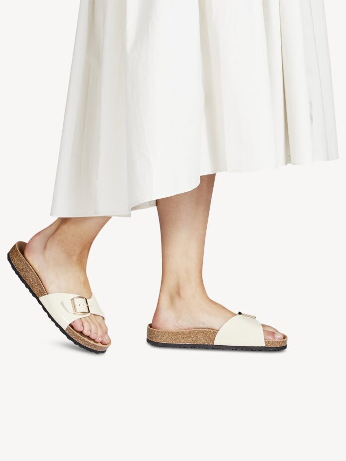 safe slippers for elderly