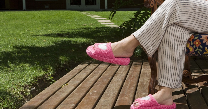 Slippers For Senior Citizens,