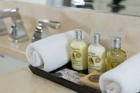 hotel conditioning shampoo