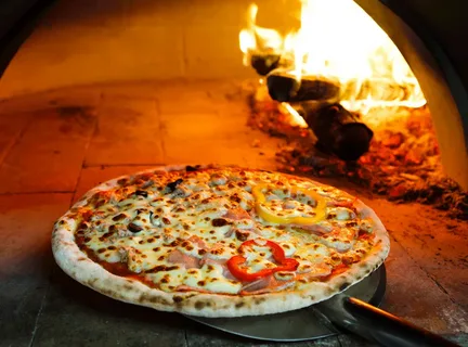  Mobile Wood Fired Pizza Catering Sydney